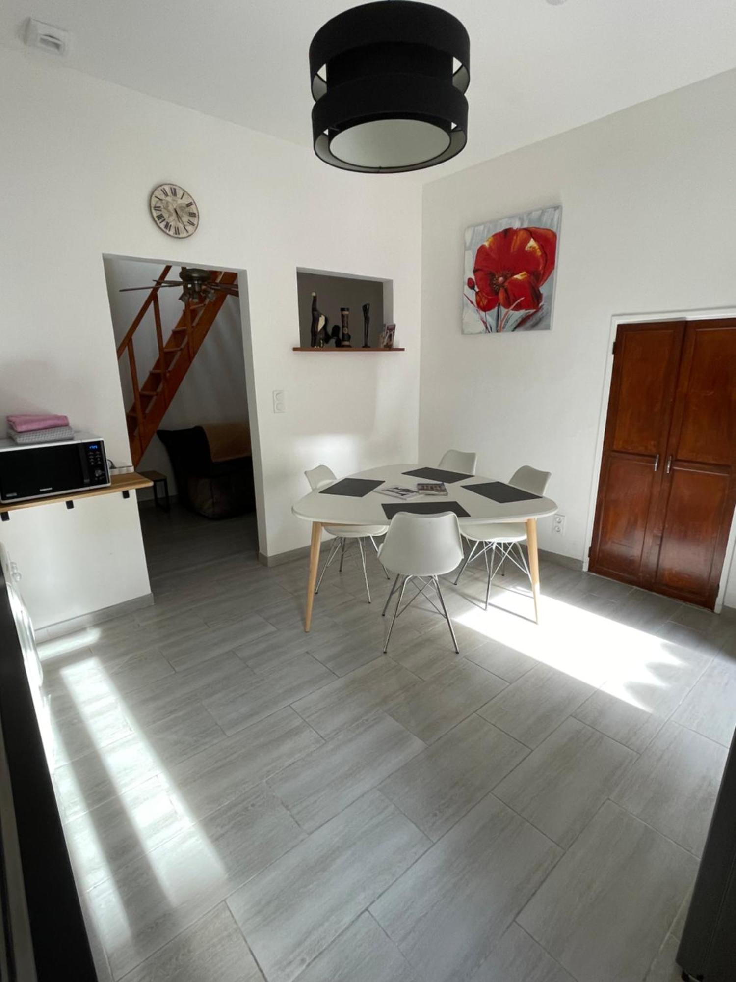 Appartement Chez Sonou , Nimes Centre Extérieur photo